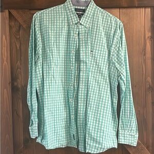 Crown & Ivy Green Gingham Button-Down Shirt